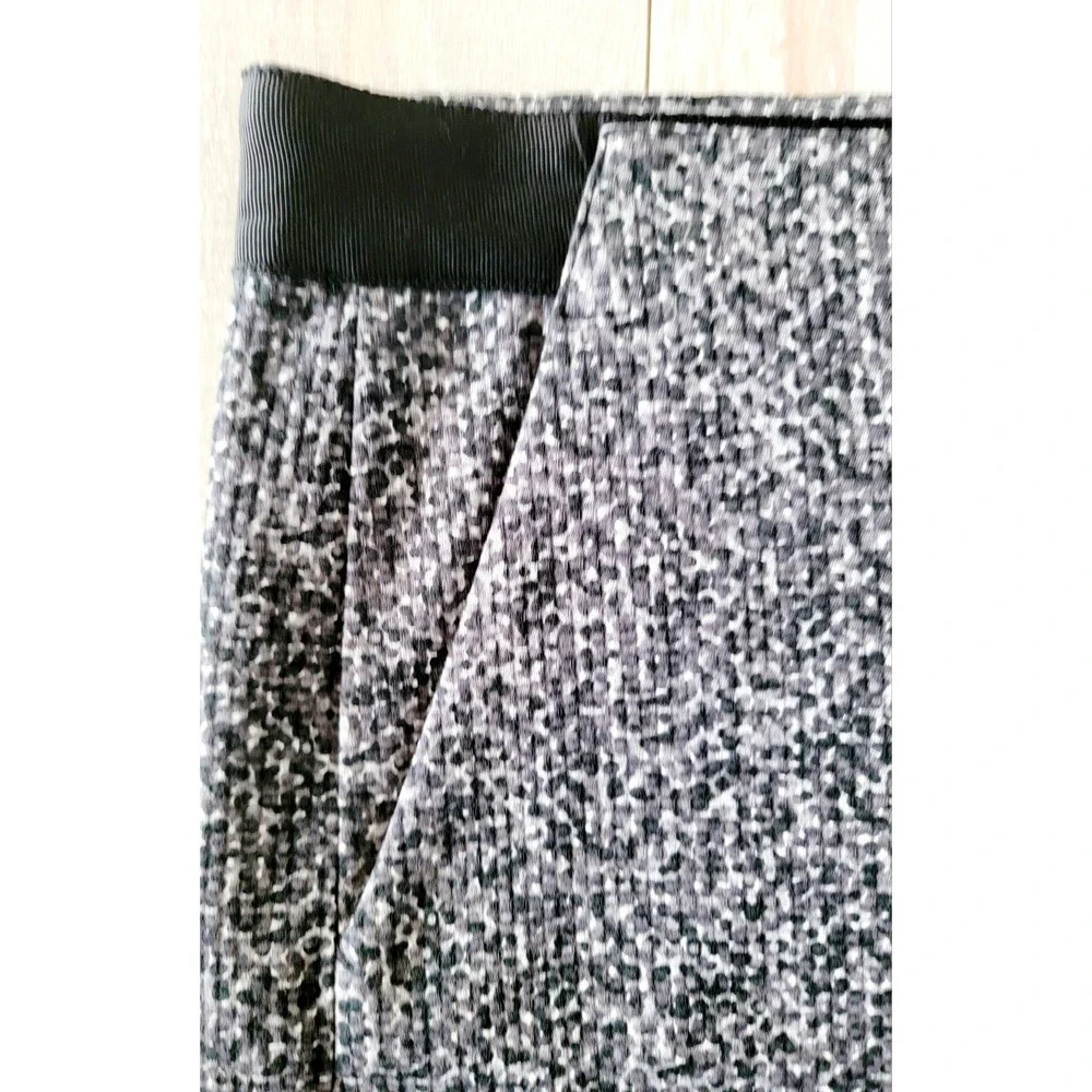 Theory 4 Skirt Black Gray White Pencil Tweed Uniform Dot Side Zip NWT‎ RV $215